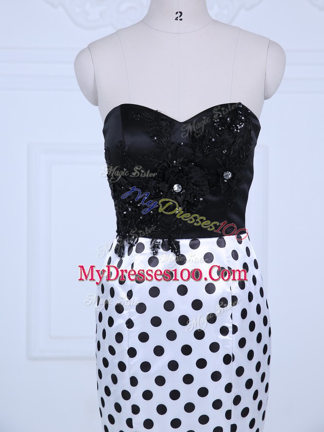 White And Black Printed Zipper Sweetheart Sleeveless Prom Dress Brush Train Lace
