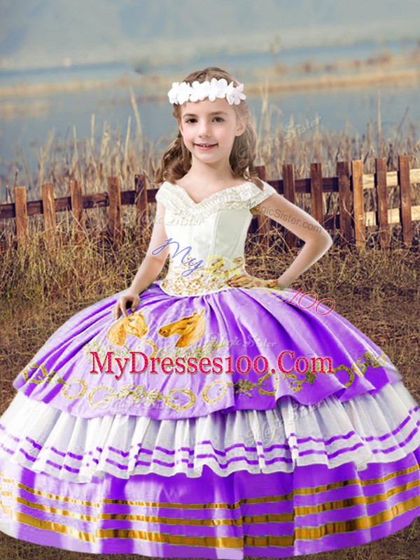 Custom Designed Floor Length Lavender Little Girls Pageant Gowns Satin Sleeveless Embroidery