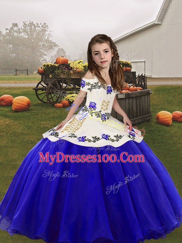 Custom Designed Floor Length Royal Blue Girls Pageant Dresses Organza Sleeveless Embroidery