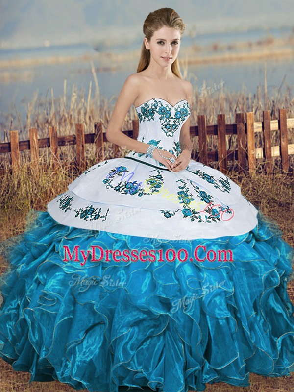 Elegant Organza Sweetheart Sleeveless Lace Up Embroidery and Ruffles and Bowknot Quinceanera Dresses in Blue And White