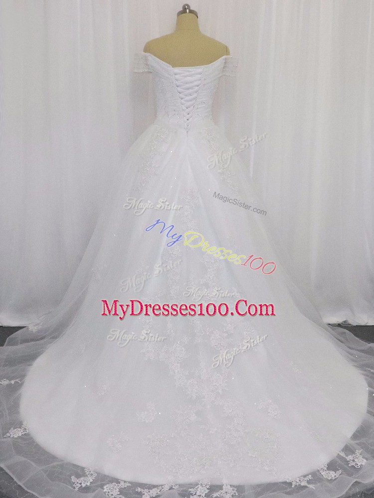 White Ball Gowns Beading and Lace and Belt Wedding Gown Lace Up Tulle Sleeveless