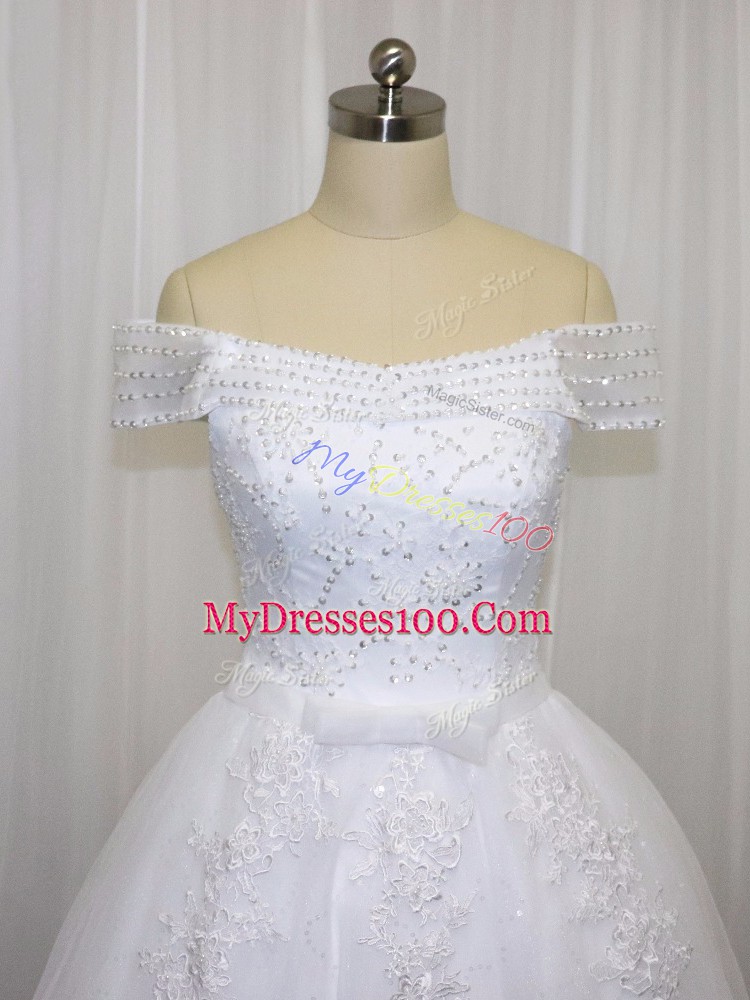 White Ball Gowns Beading and Lace and Belt Wedding Gown Lace Up Tulle Sleeveless