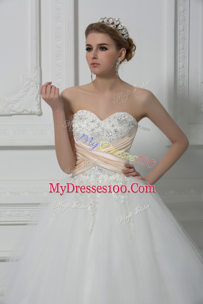 Sleeveless Floor Length Beading and Lace Lace Up Wedding Gown with White
