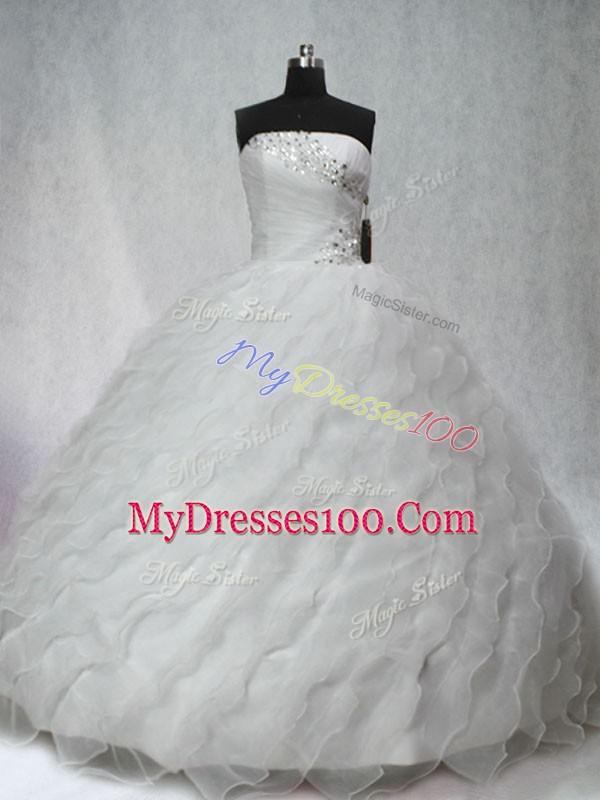 Traditional White Ball Gowns Beading and Ruching Sweet 16 Quinceanera Dress Lace Up Organza Sleeveless