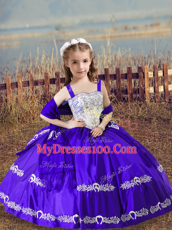 Floor Length Lace Up Girls Pageant Dresses Purple for Wedding Party with Beading and Embroidery