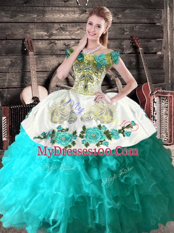 Off The Shoulder Sleeveless Organza Quince Ball Gowns Embroidery Lace Up