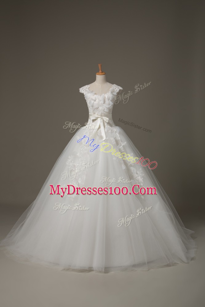 Deluxe White Wedding Gown V-neck Sleeveless Brush Train Lace Up