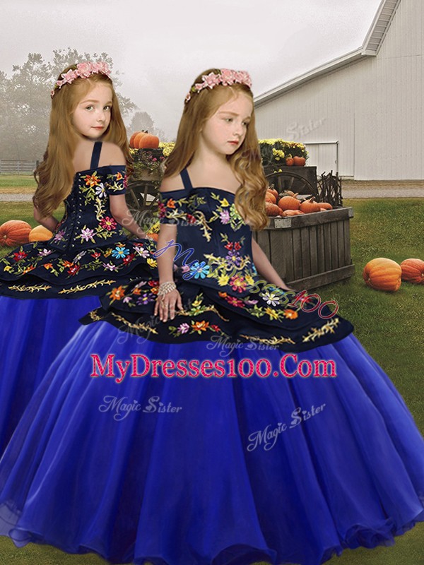 Best Tulle Off The Shoulder Sleeveless Lace Up Embroidery Quinceanera Dress in Royal Blue