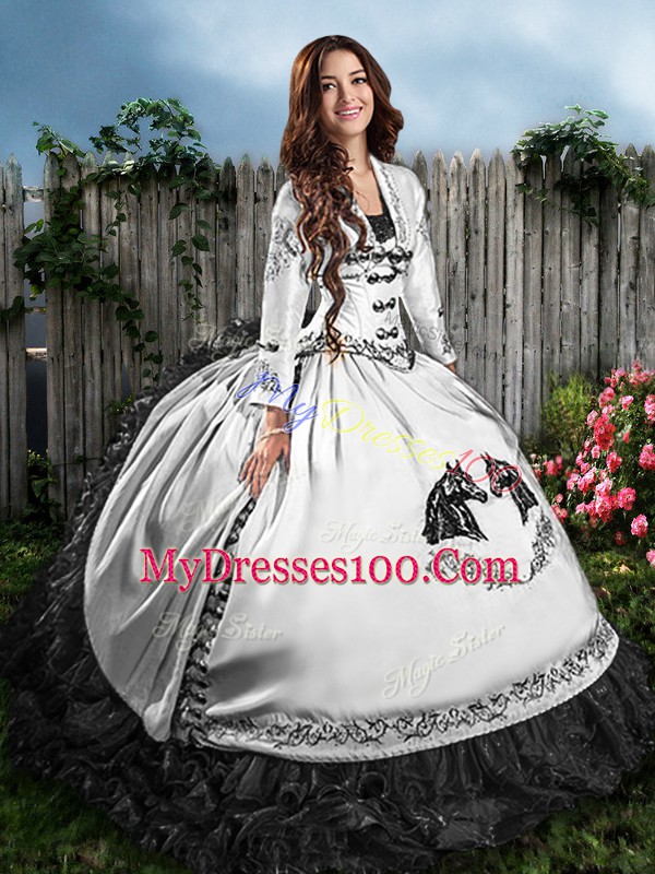 Flare Sleeveless Floor Length Embroidery and Ruffles Lace Up Sweet 16 Dresses with White And Black