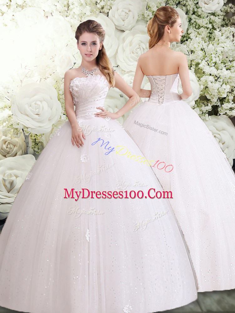 Enchanting Strapless Sleeveless Tulle Wedding Gown Appliques and Ruching Lace Up