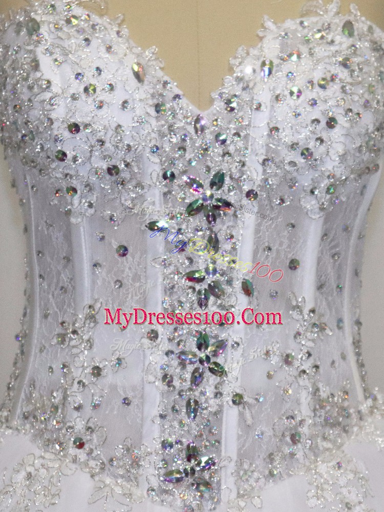 Popular White Ball Gowns Tulle Sweetheart Sleeveless Beading and Appliques Lace Up Wedding Dresses Court Train