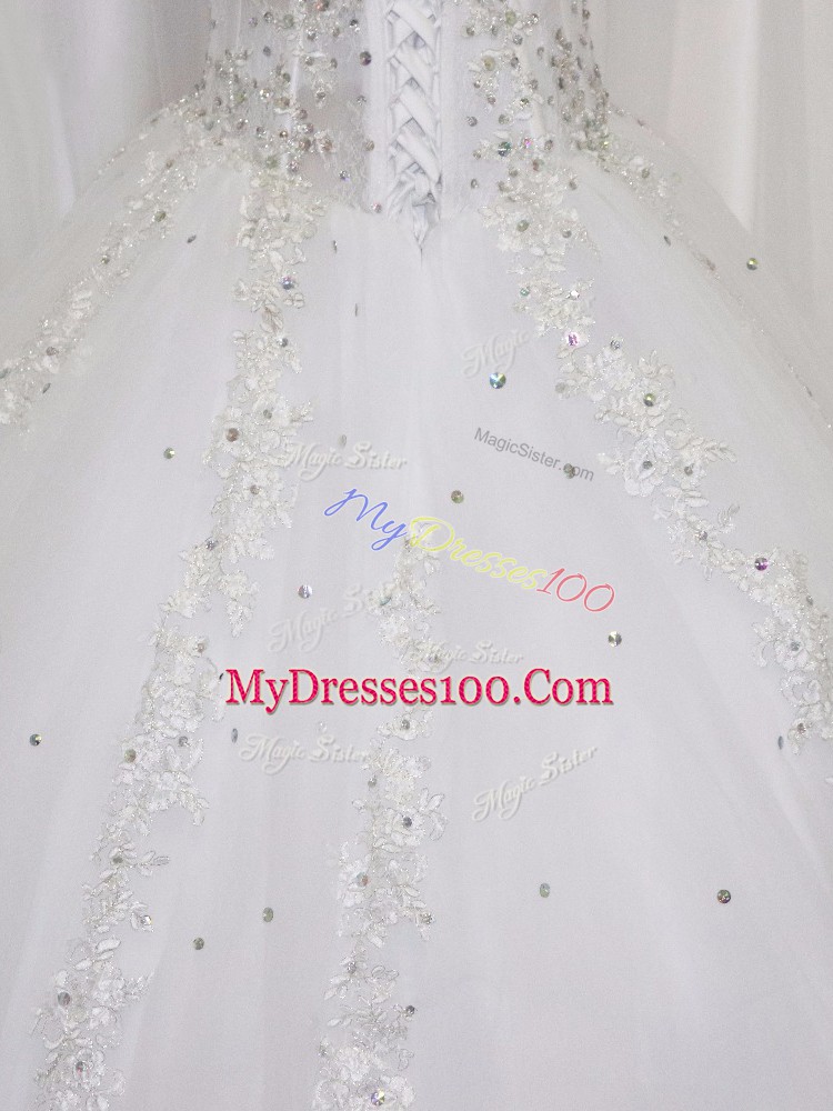 Popular White Ball Gowns Tulle Sweetheart Sleeveless Beading and Appliques Lace Up Wedding Dresses Court Train