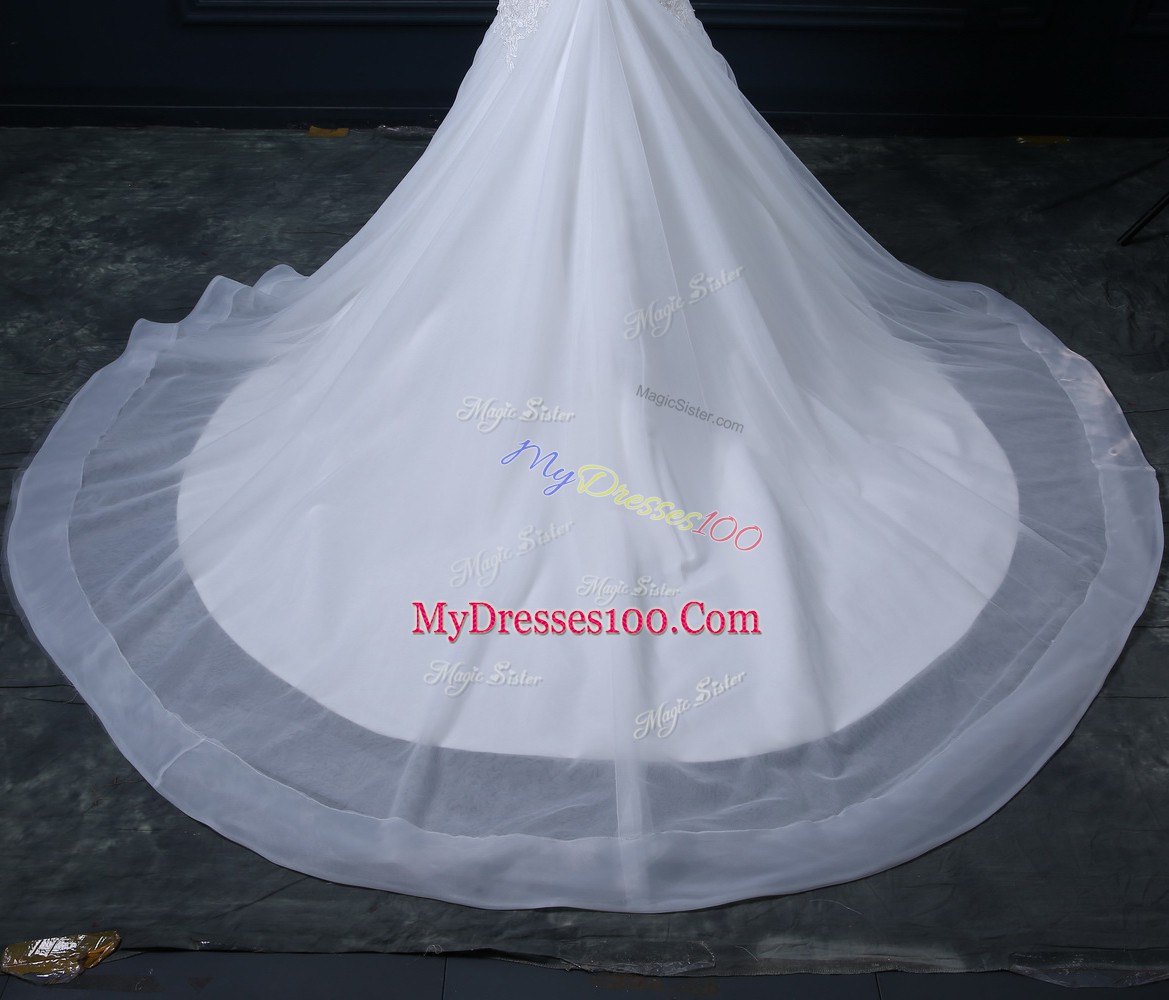 White Cap Sleeves Lace Clasp Handle Wedding Dress