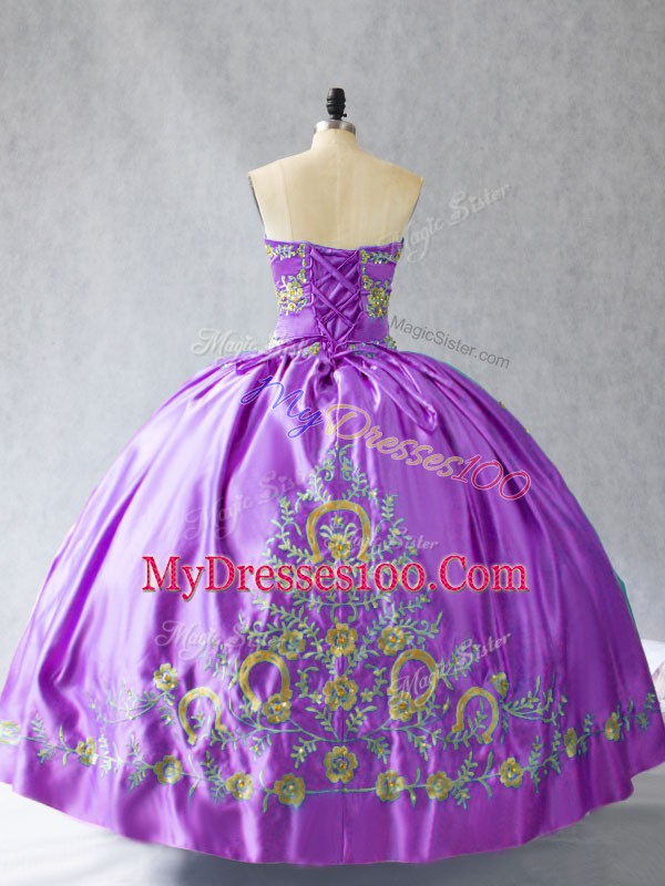 Custom Design Lavender Ball Gowns Embroidery Quinceanera Dresses Lace Up Satin Sleeveless Floor Length
