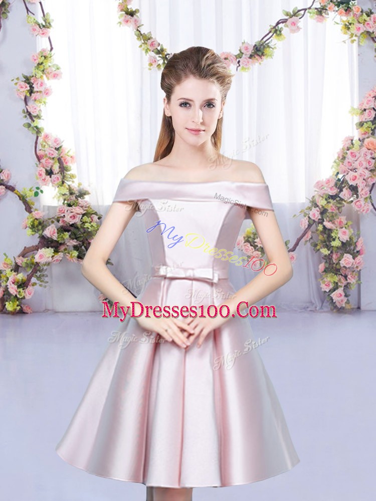 Satin Off The Shoulder Sleeveless Lace Up Bowknot Vestidos de Damas in Baby Pink