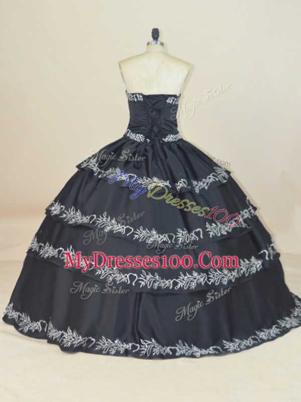 Floor Length Black 15th Birthday Dress Sweetheart Sleeveless Lace Up