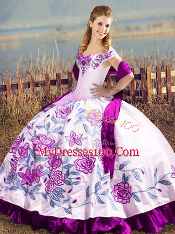 Sleeveless Satin and Organza Floor Length Lace Up Quince Ball Gowns in Purple with Embroidery