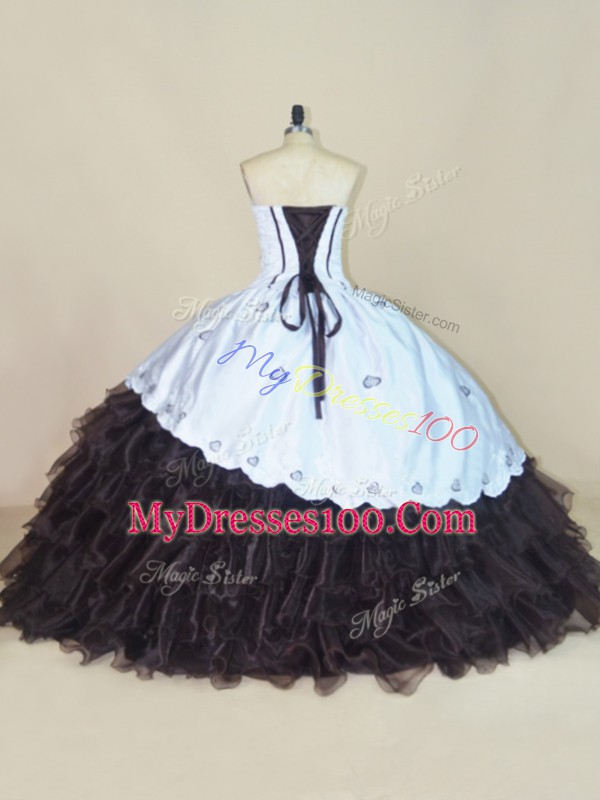 Artistic White And Black Sleeveless Satin and Organza Lace Up Quinceanera Gowns for Sweet 16 and Quinceanera