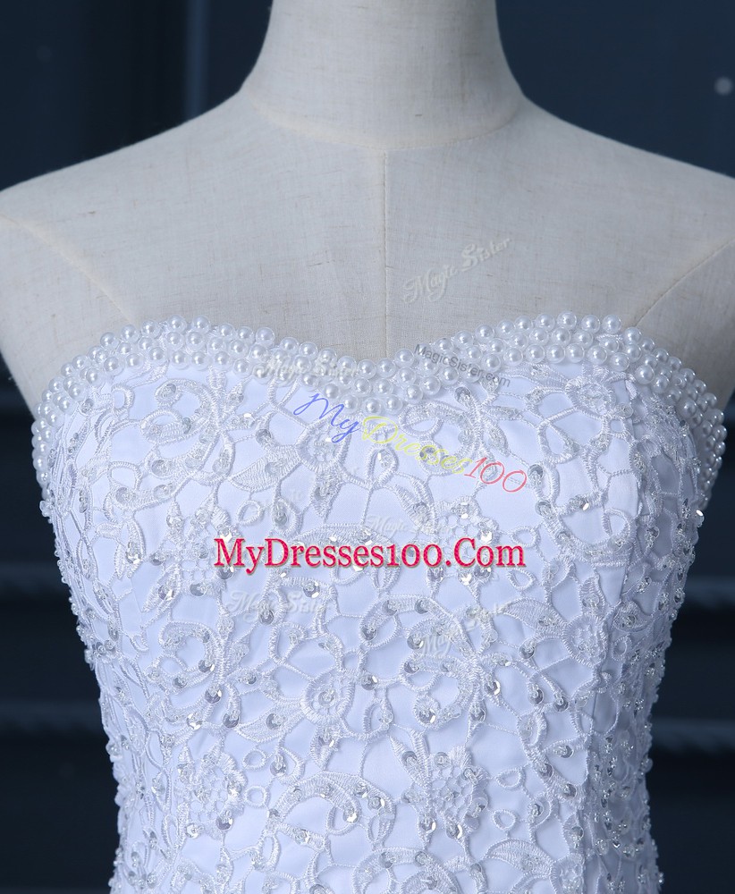 Sleeveless Lace Up Floor Length Beading and Lace Wedding Dress