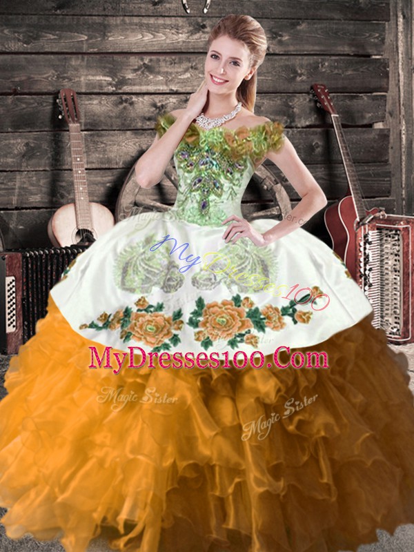 Floor Length Brown Vestidos de Quinceanera Off The Shoulder Sleeveless Lace Up