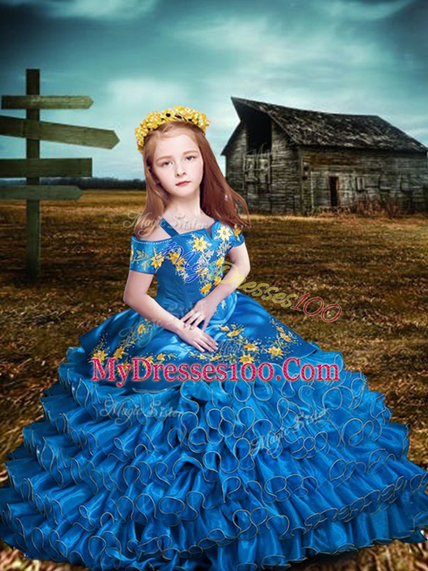 Elegant Organza Off The Shoulder Short Sleeves Lace Up Embroidery and Ruffled Layers Little Girls Pageant Gowns in Blue