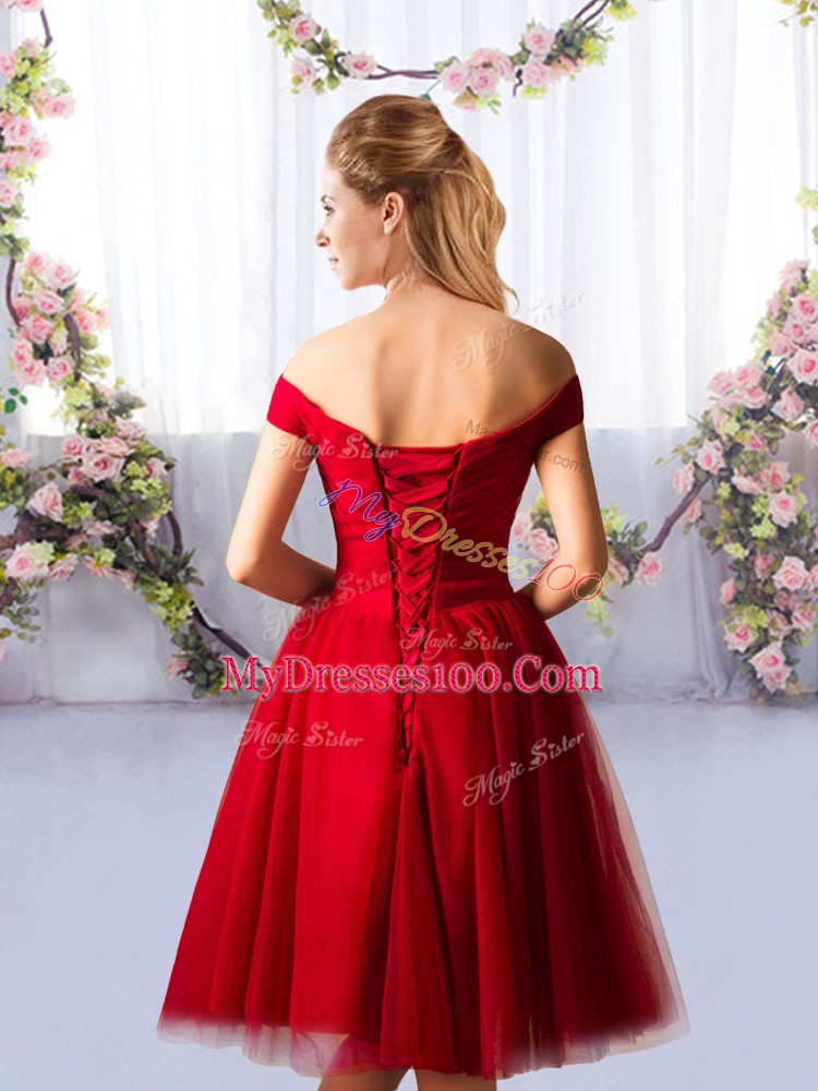 Latest Red A-line Ruching Dama Dress Lace Up Tulle Sleeveless Knee Length
