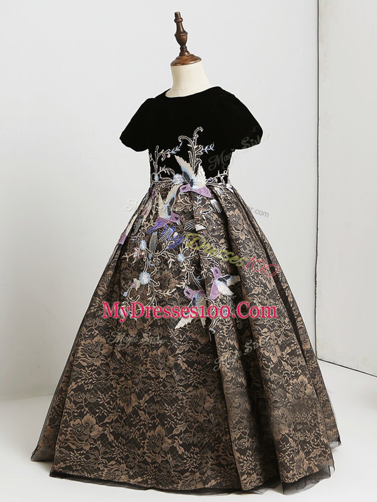 Black Zipper Scoop Appliques Pageant Gowns Lace Short Sleeves