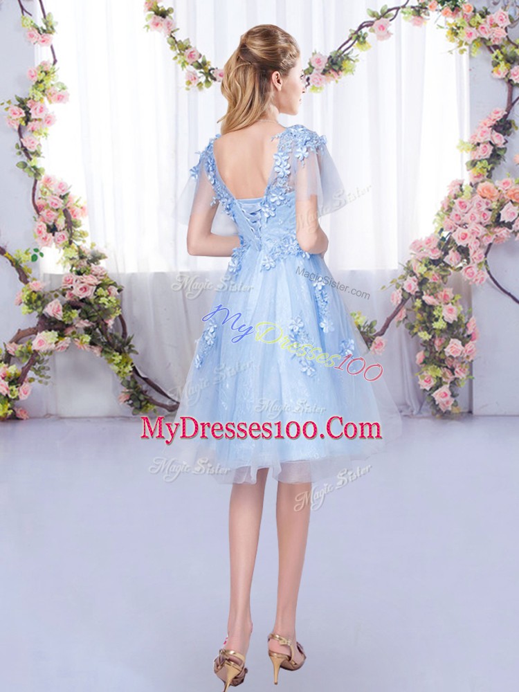 Classical Tulle V-neck Short Sleeves Lace Up Appliques Bridesmaid Dress in Light Blue