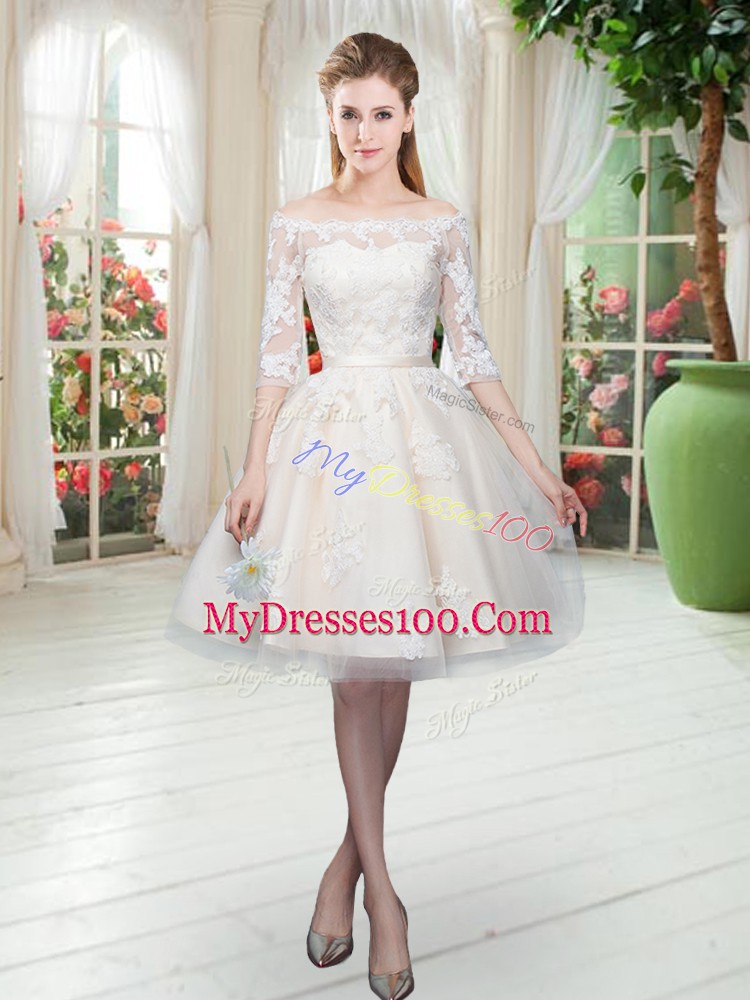Decent Knee Length Champagne Prom Gown Tulle Half Sleeves Lace