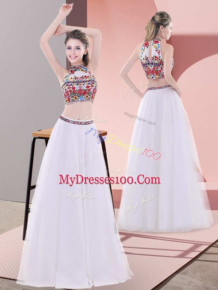 Luxurious Sleeveless Tulle Floor Length Lace Up Prom Party Dress in White with Embroidery