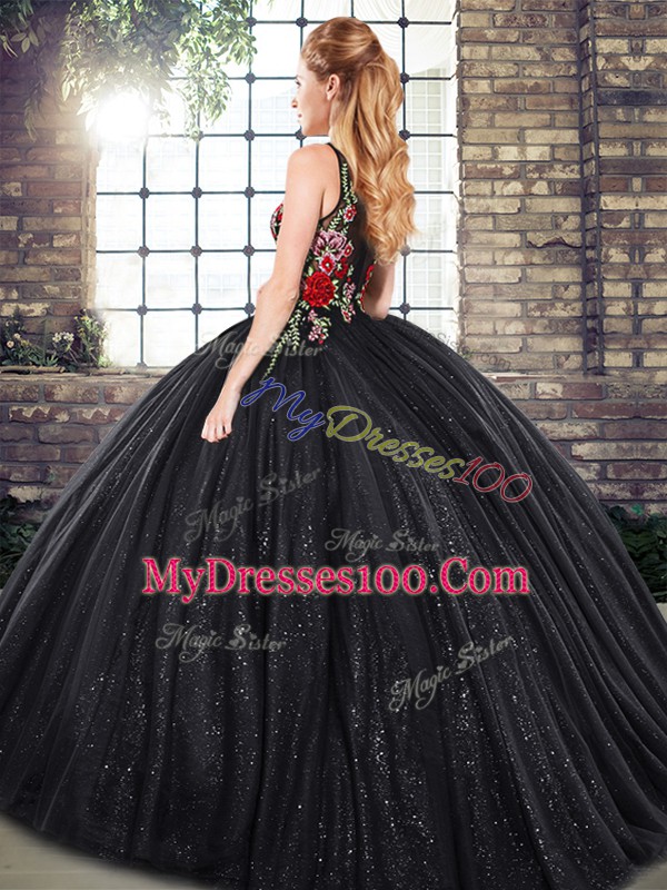 Black Ball Gowns Scoop Sleeveless Floor Length Zipper Embroidery Sweet 16 Dress