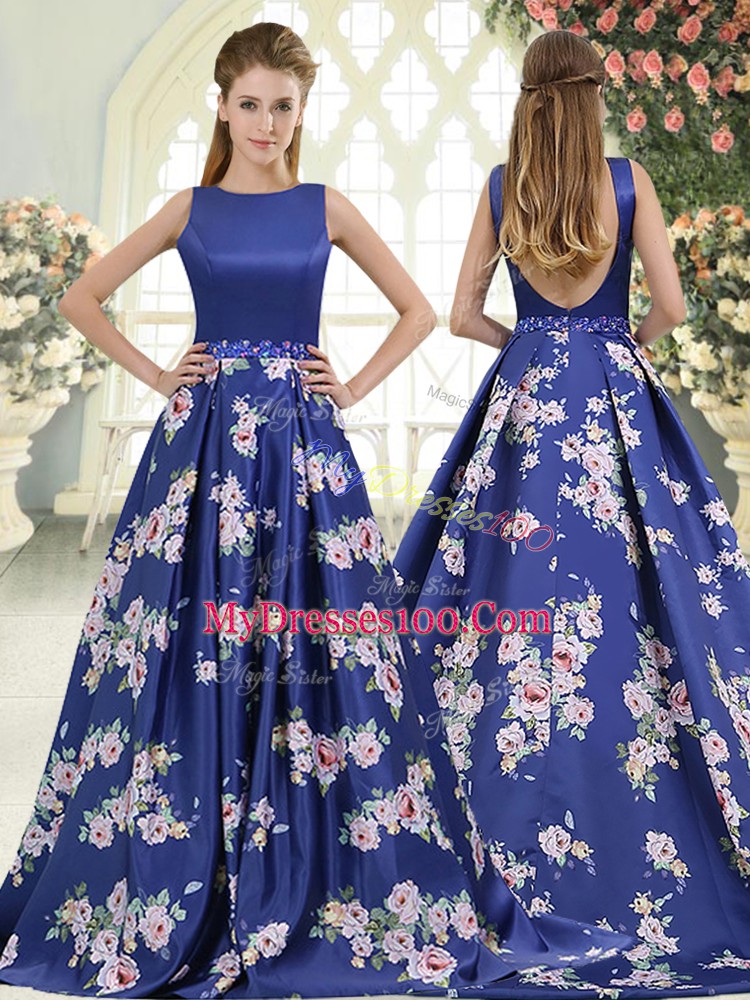 Scoop Sleeveless Prom Dresses Brush Train Beading and Pattern Royal Blue Printed