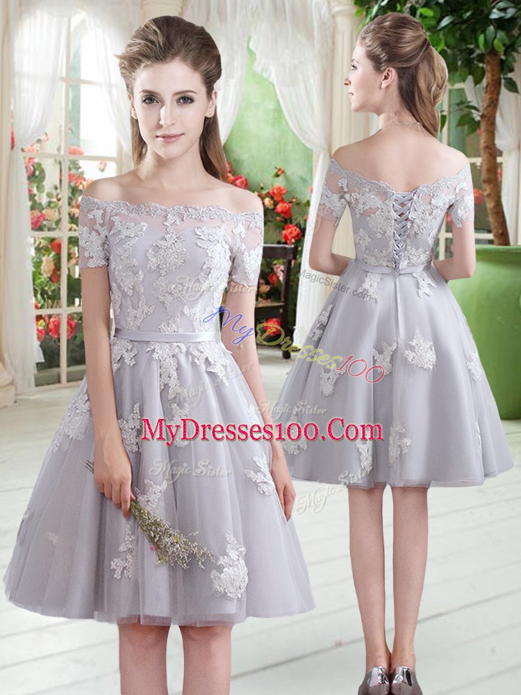Customized Appliques Evening Dress Grey Lace Up Short Sleeves Knee Length