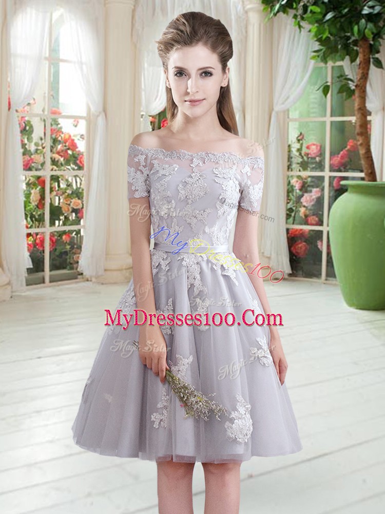Customized Appliques Evening Dress Grey Lace Up Short Sleeves Knee Length