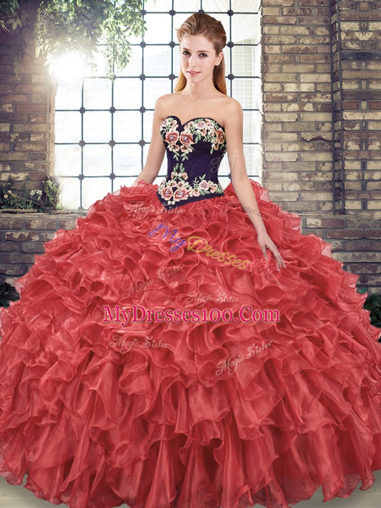 Red Ball Gowns Organza Sweetheart Sleeveless Embroidery and Ruffles Lace Up Sweet 16 Dresses Sweep Train