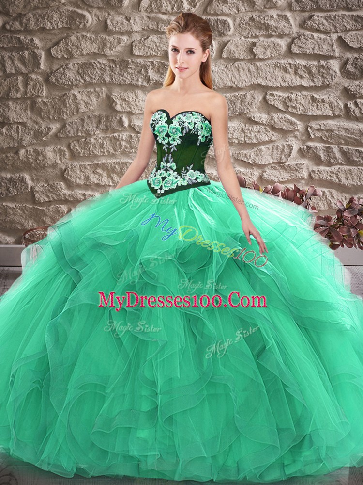 Fitting Sleeveless Lace Up Floor Length Beading and Embroidery Quinceanera Gowns