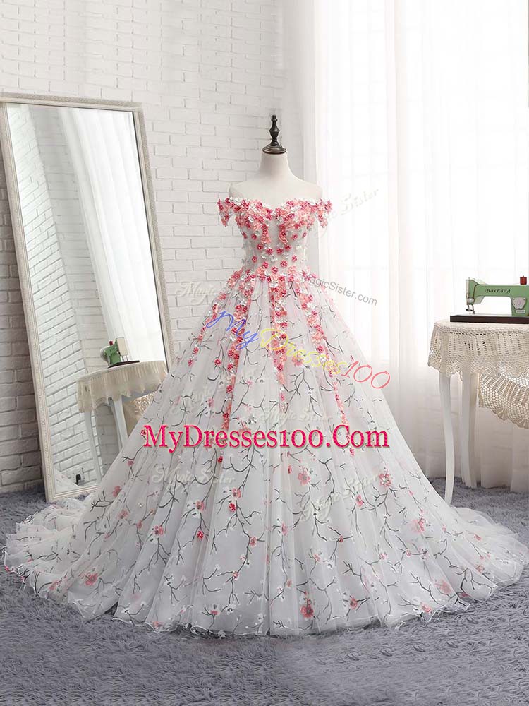 White Sleeveless Brush Train Appliques Sweet 16 Quinceanera Dress