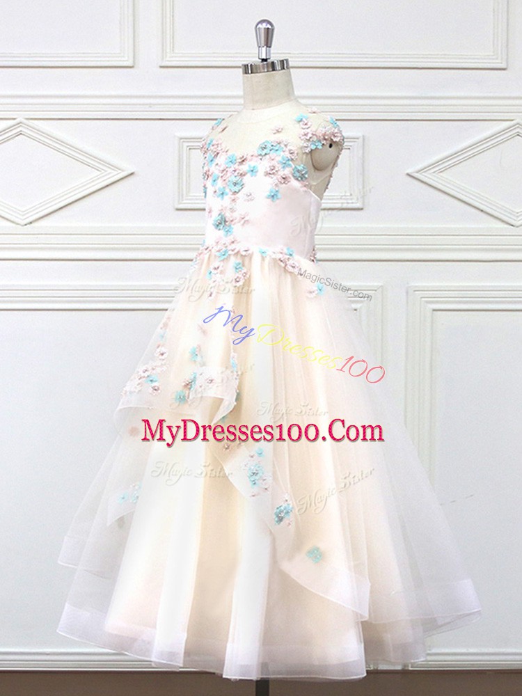Luxurious Champagne Sleeveless Tulle Zipper Flower Girl Dresses for Less