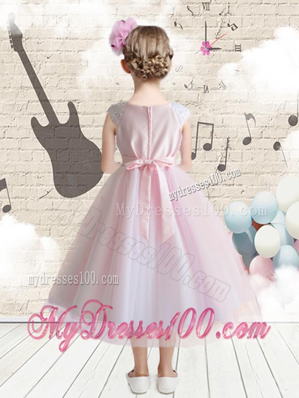 Affordable Cap Sleeves Bateau Flower Girl Dresses with Appliques