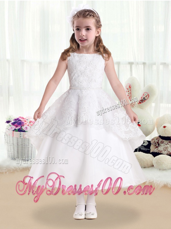 Hot Sale Bateau Flower Girl Dresses with Beading and Appliques