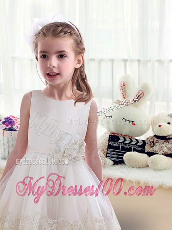 Lovely Scoop Flower Girl Dresses with Beading and Appliques