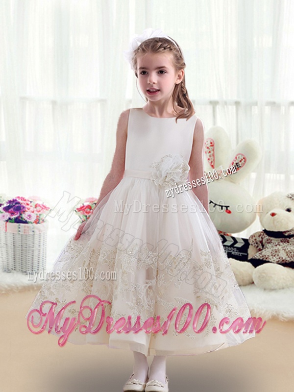 Lovely Scoop Flower Girl Dresses with Beading and Appliques