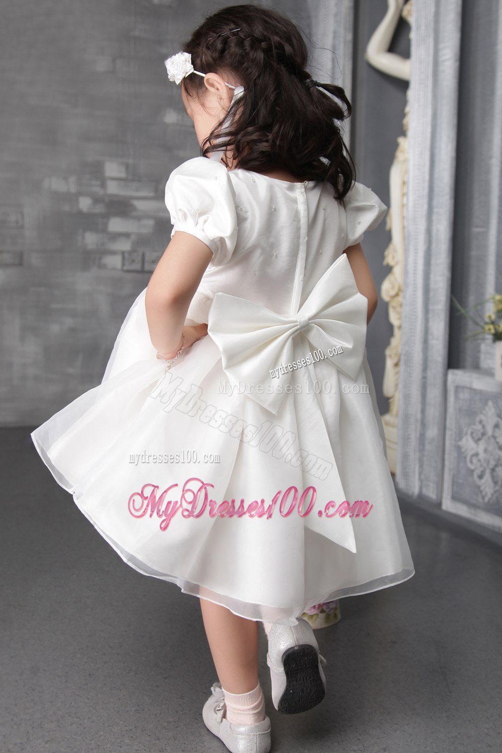 White A-line / Princess Scoop Tea-length Organza Hand Made Flowers Flower Girl Dress