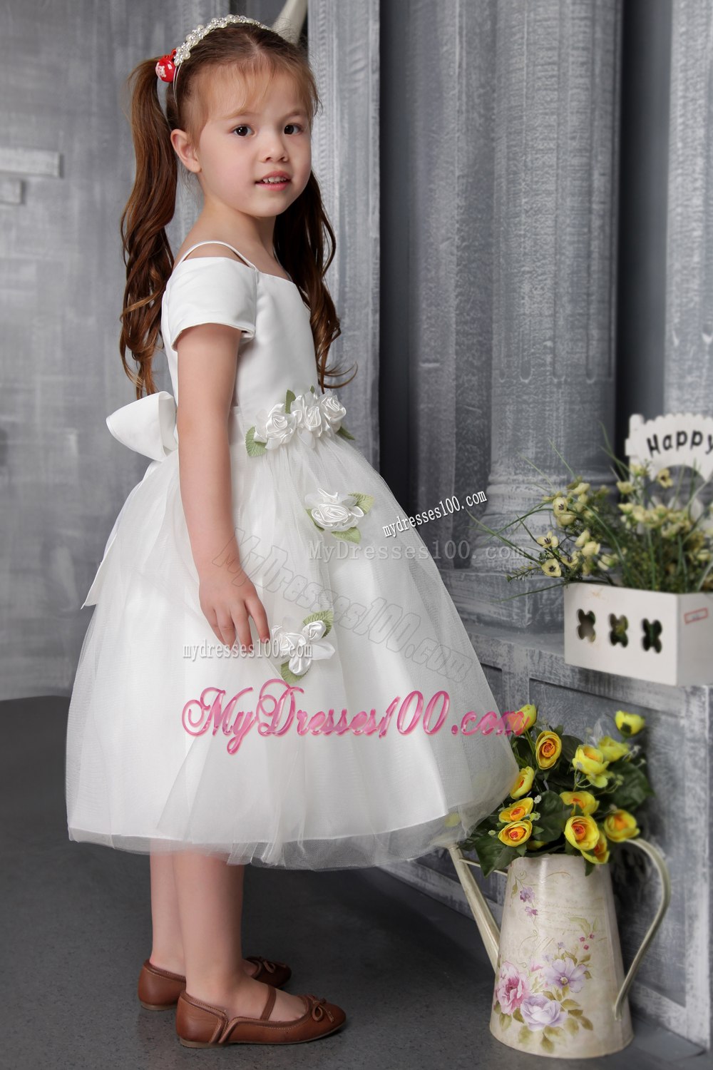 White A-line / Princess Square Tea-length Tulle Hand Made Flowers Flower Girl Dress