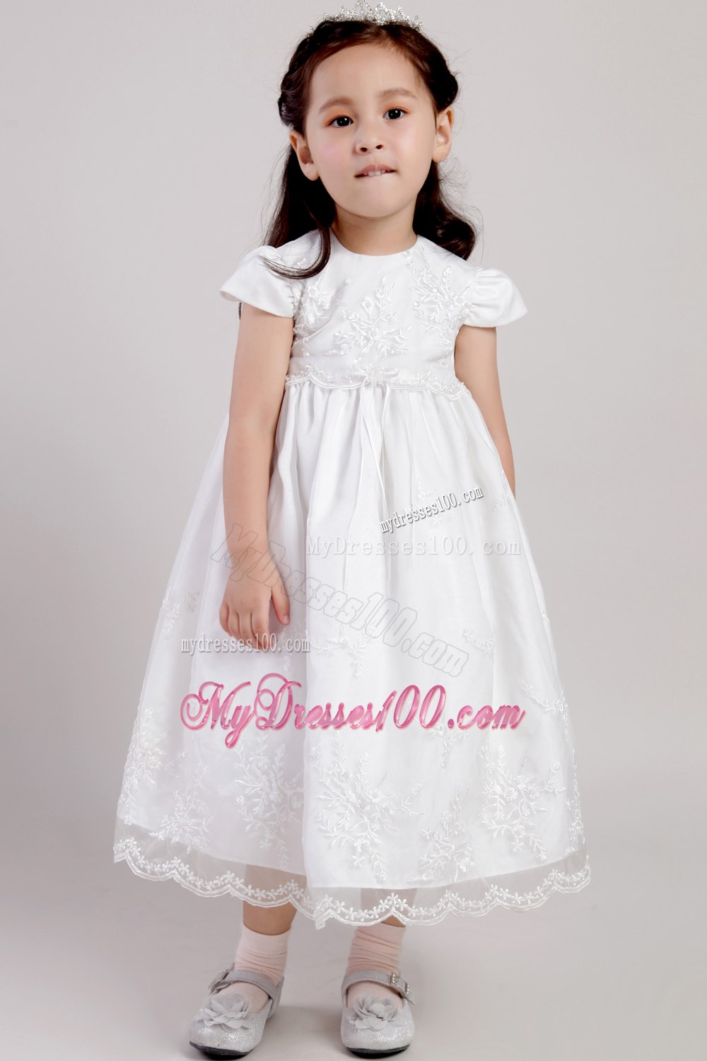 White A-line Scoop Tea-length Taffeta and Organza Appliques Flower Girl Dress