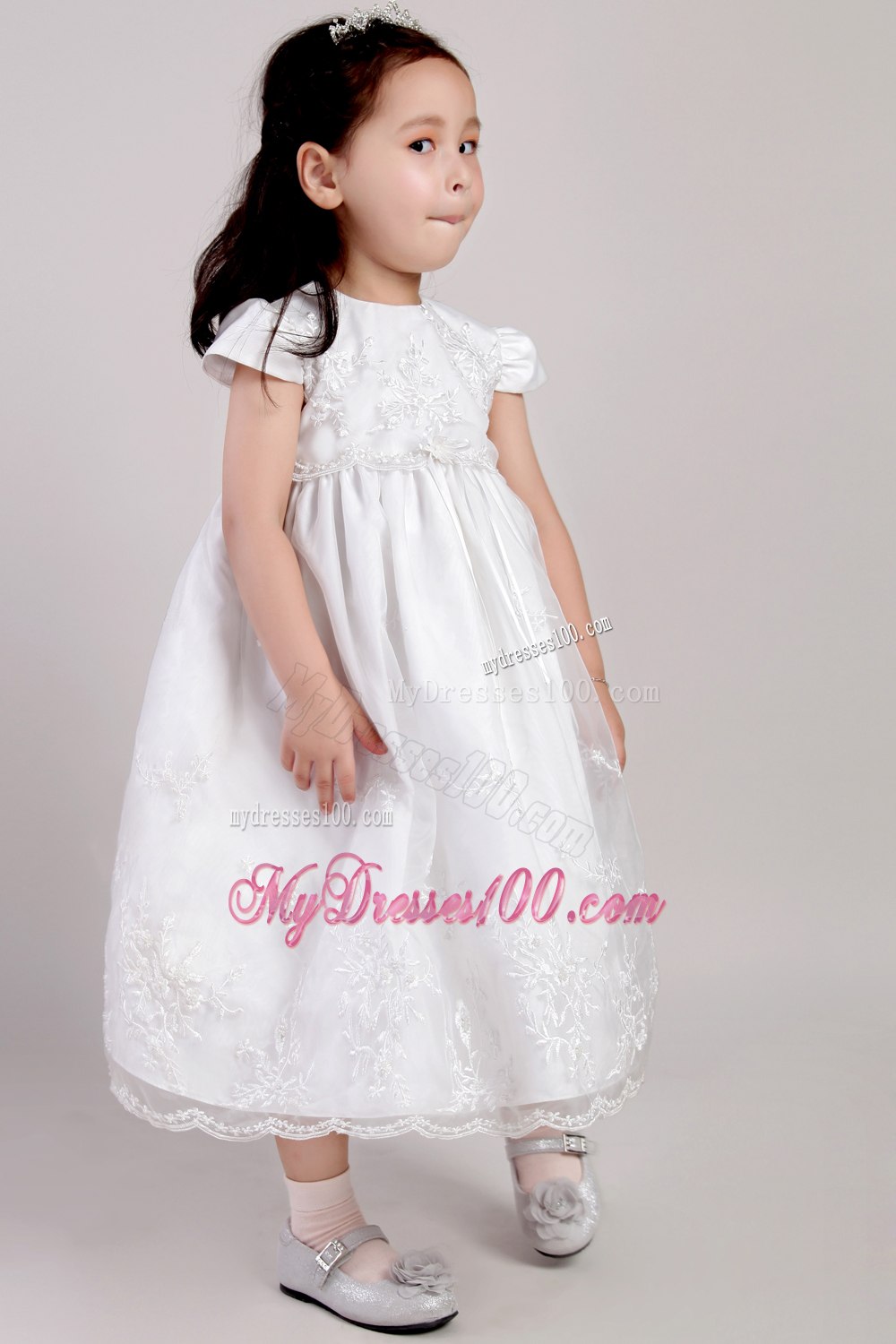 White A-line Scoop Tea-length Taffeta and Organza Appliques Flower Girl Dress