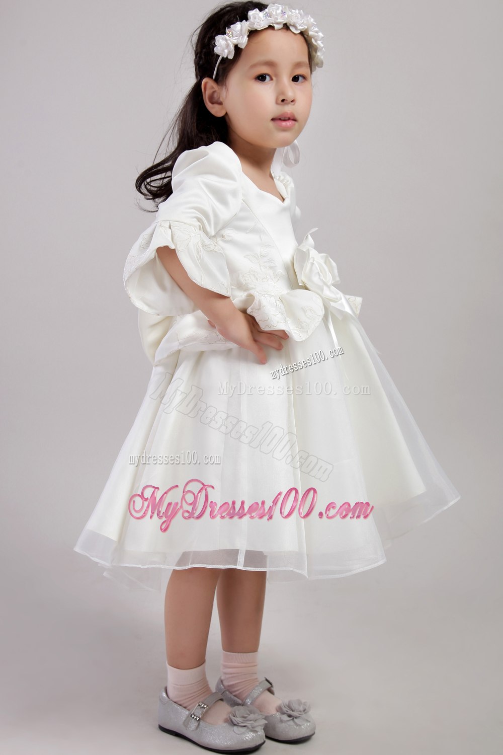 White A-line Square Knee-length Organza and Taffeta Embroidery and Handle Made Flowers Little Girl Dress