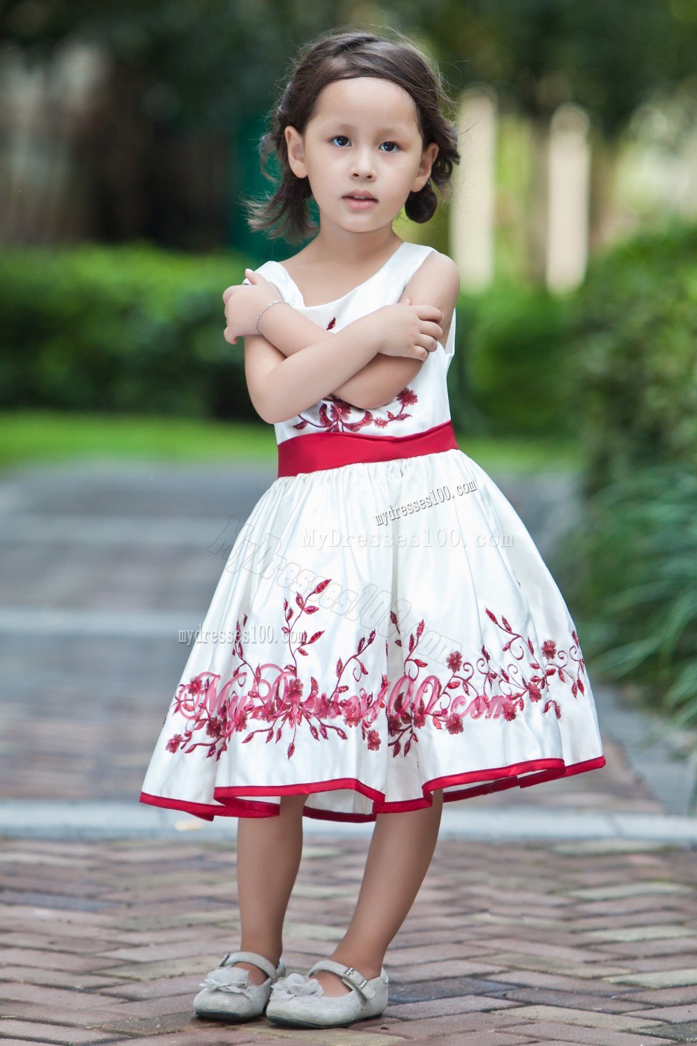 White and Red A-line Scoop Tea-length Taffeta Embroidery Flower Girl Dress