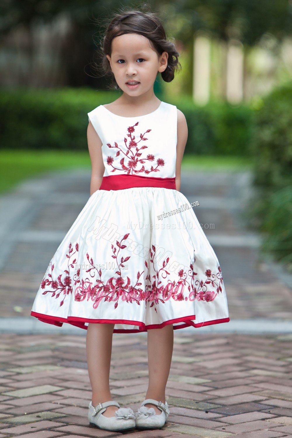 White and Red A-line Scoop Tea-length Taffeta Embroidery Flower Girl Dress