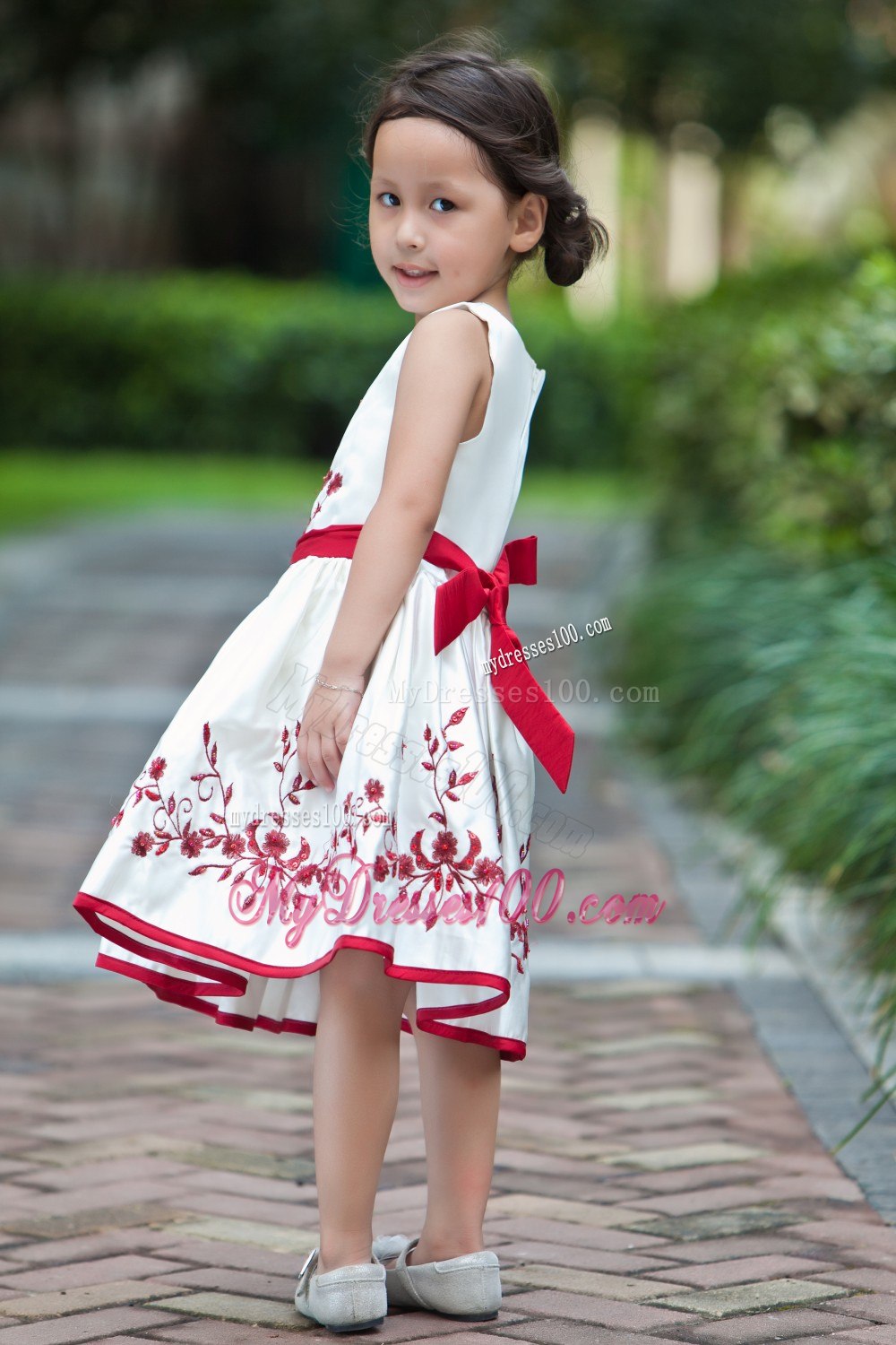 White and Red A-line Scoop Tea-length Taffeta Embroidery Flower Girl Dress